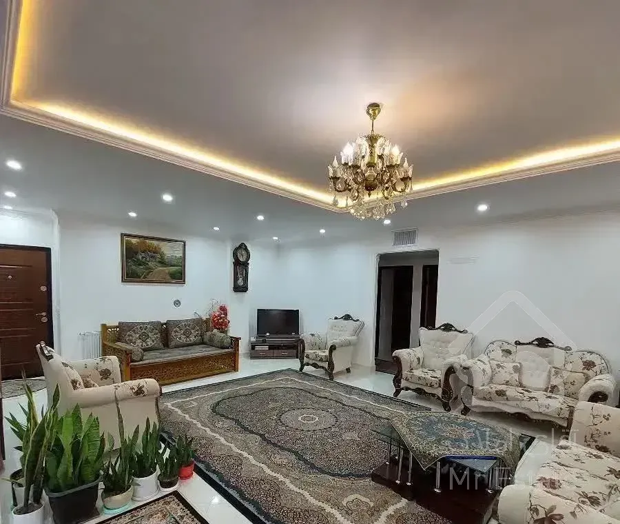 آپارتمان 100متری شیک سه راه یغما/سعدی/