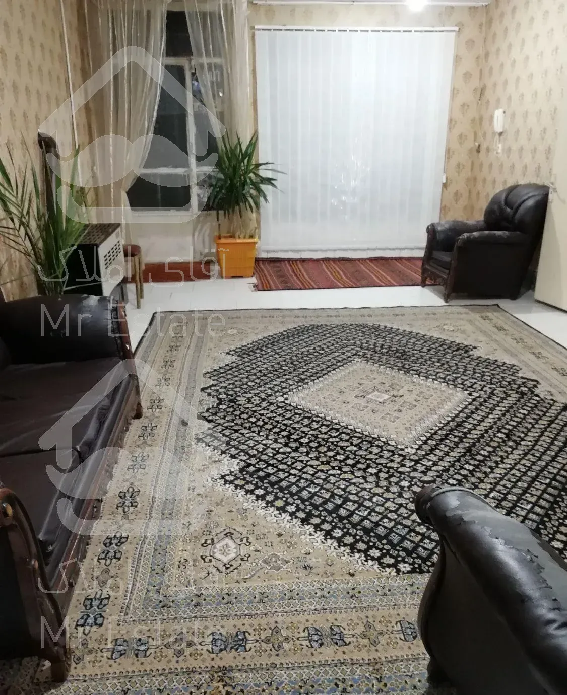 طبقه همکف دوخوابه مبله