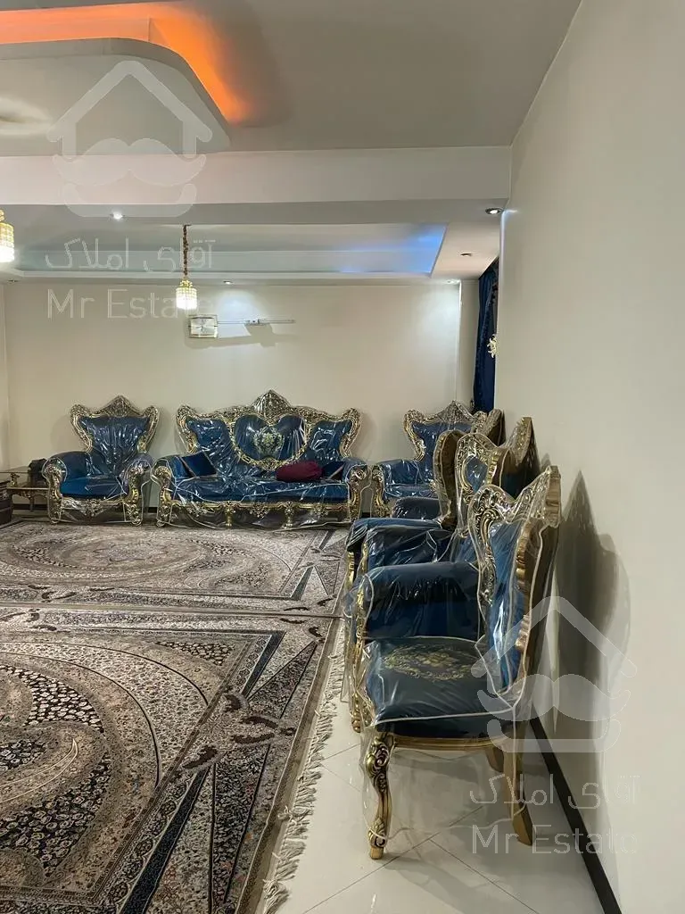 غرق در نور  بدون پرتی   ویو باز سالن پرده خور