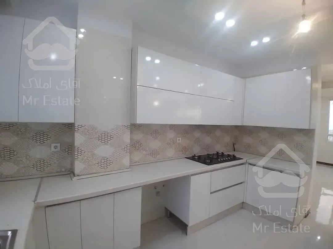 اپارتمان۱۲۰متری ۲ خواب مستر،نوساز،وام دار، قابل رهن