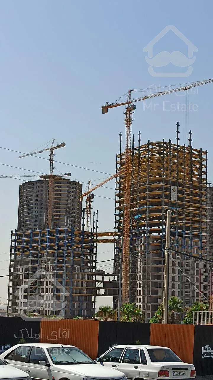 امتیاز برج رویایی مرجان دریاچه چیتگر