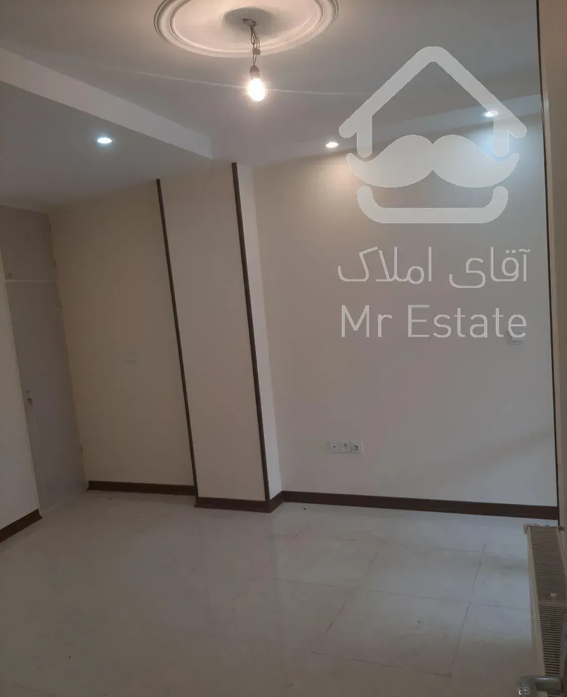 ۱۲۰متر دوخواب با پارکینگ