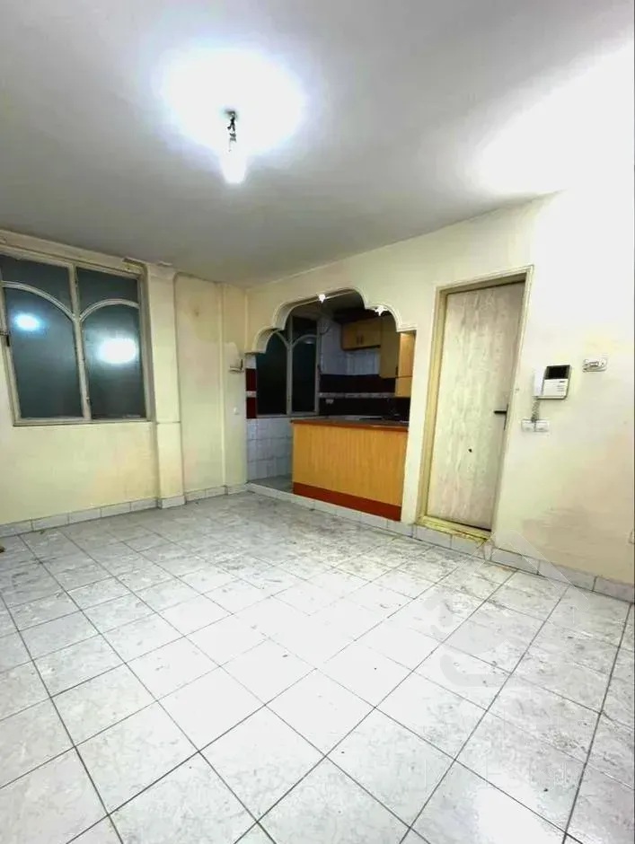 دو خواب پارکینگ دار خوش نقشه/دو قدمی مترو