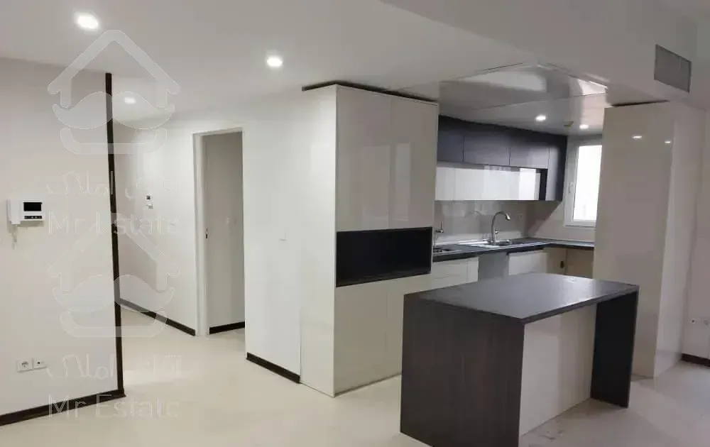 آپارتمان ۱۰۵ متر دوخوابه ، کلید نخورده