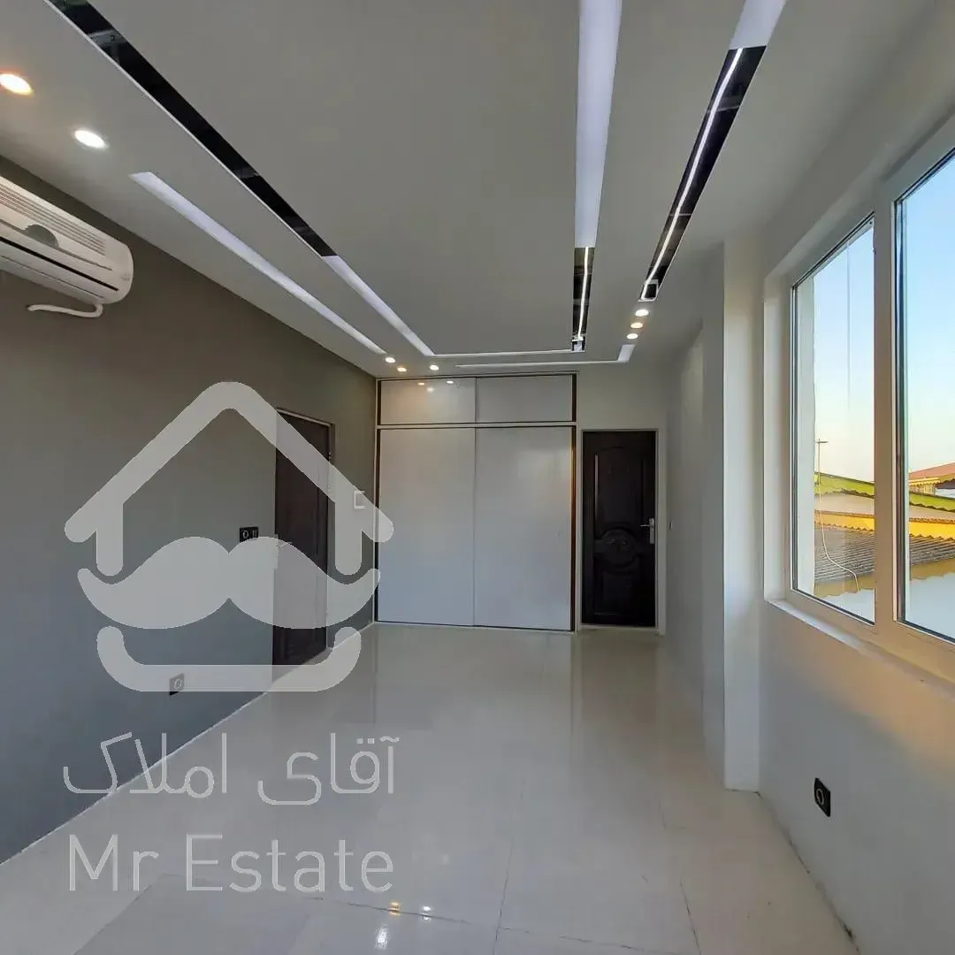 ویلا دوبلکس سند دار ، استخردار