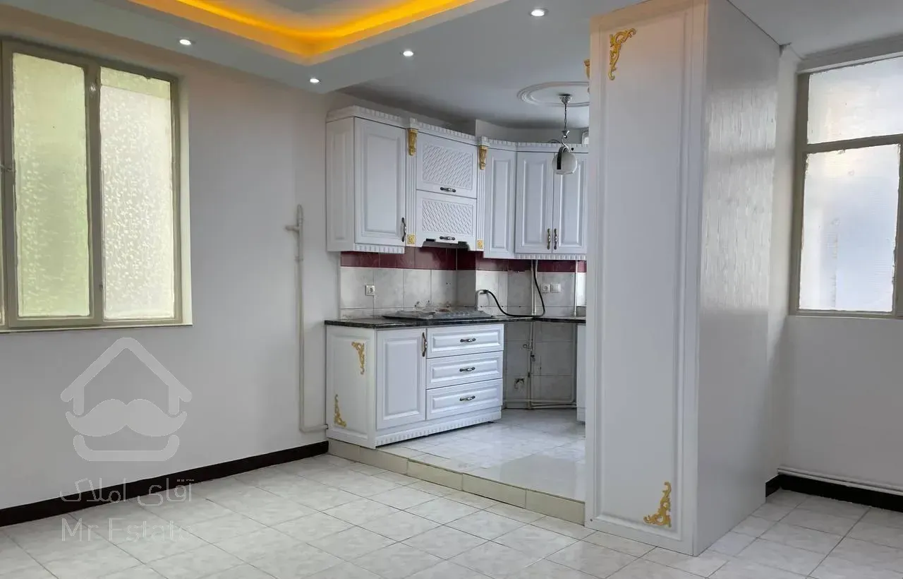 ۵۹ متر / خوش نقشه / طبقه همکف