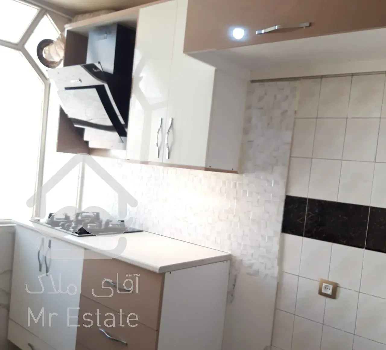 آپارتمان۴۰متری. طبقه ۲