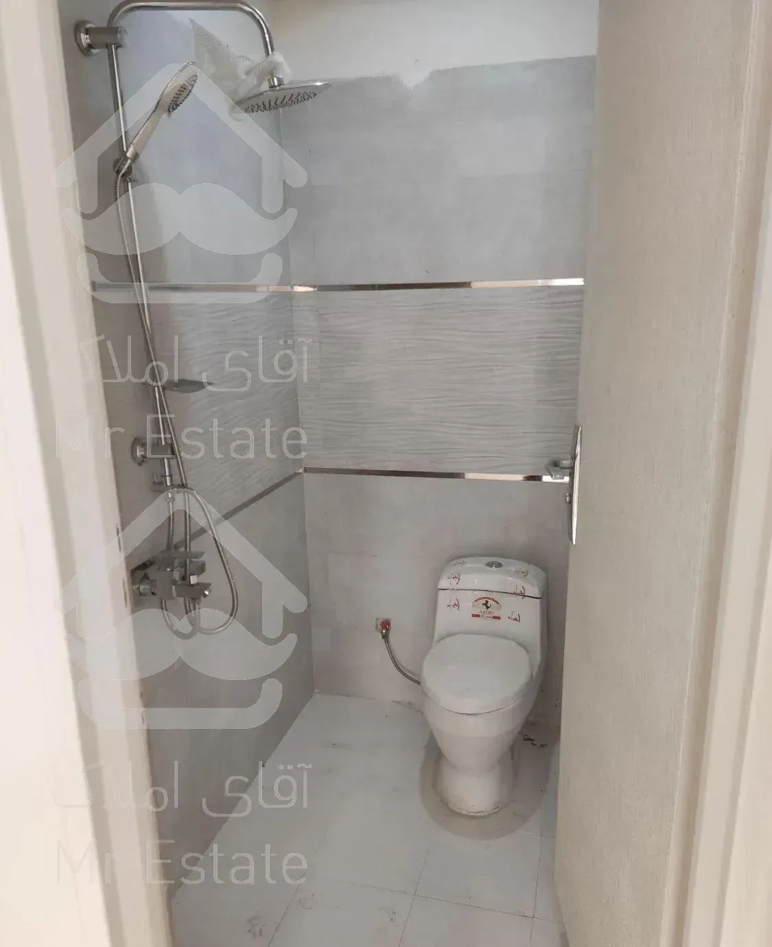 رهن آپارتمان ۱۵۰ متر دو خواب مستر دو پارکینگ