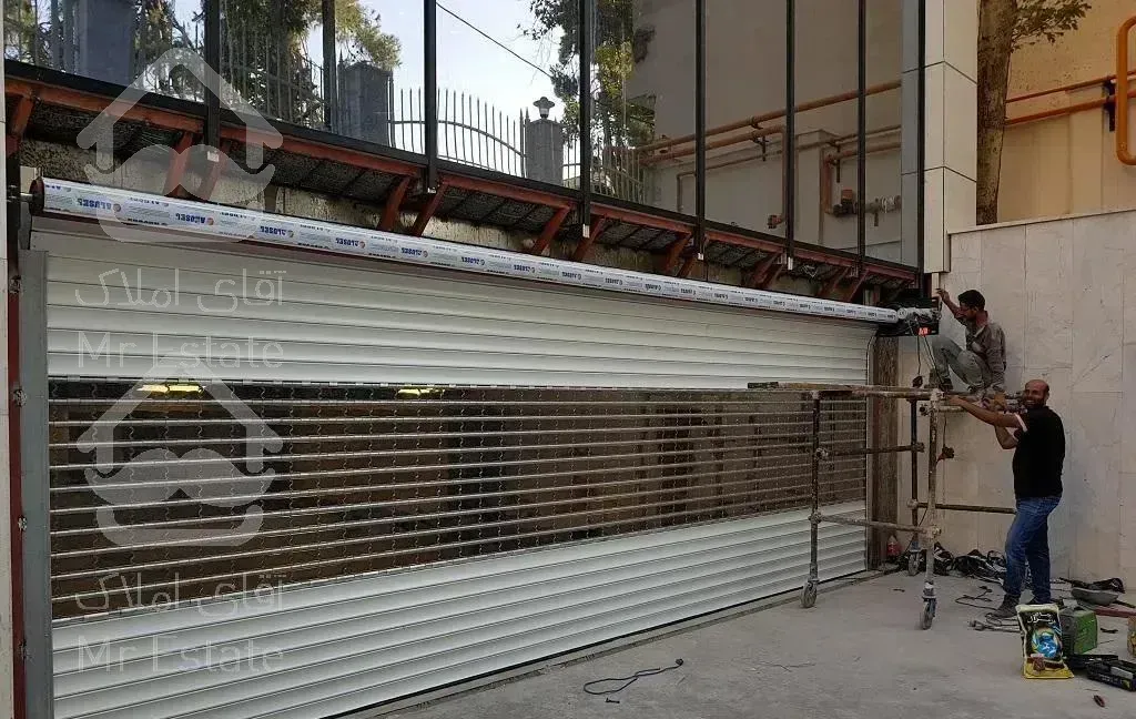 ۱۲۵متر تجاری +۸۰متر بالکن/بر بلوار میرزابابایی