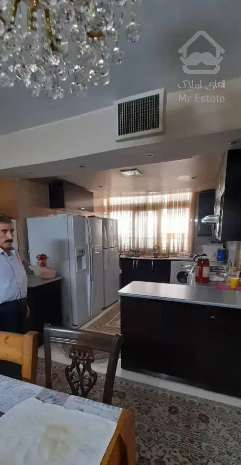 ۱۳۰ متر ۳خواب دونبش بهترین لوکیشن صادقیه