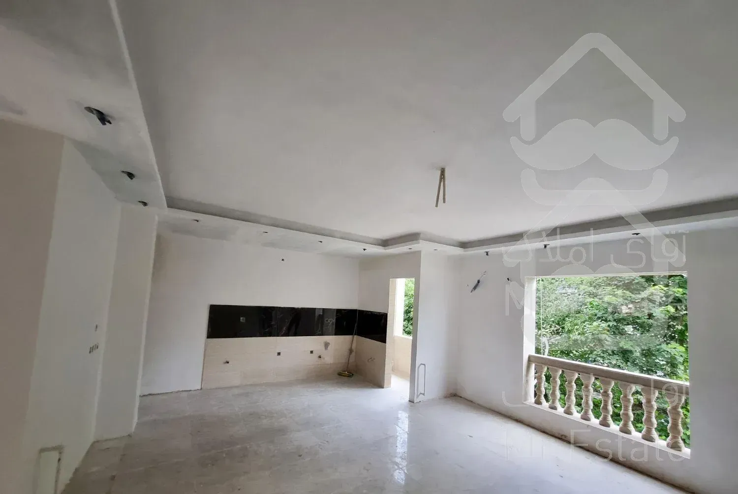 اپارتمان ۷۵ متری نوساز ۲ طبقه ۴ واحد خیابان امام