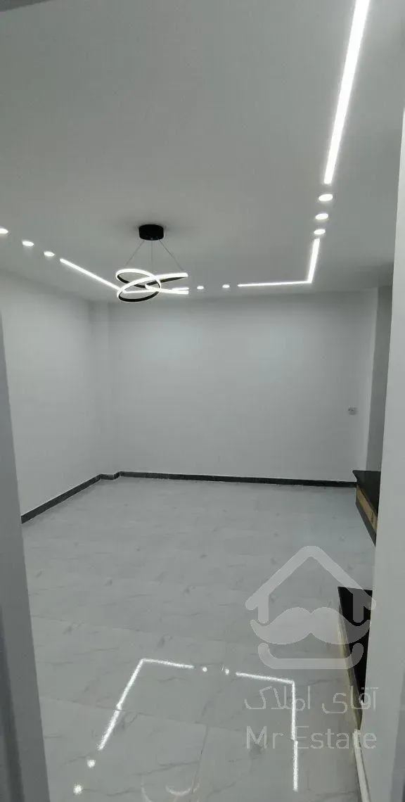 ۵۰ متر ساختمان کم واحد و آرام ط دوم