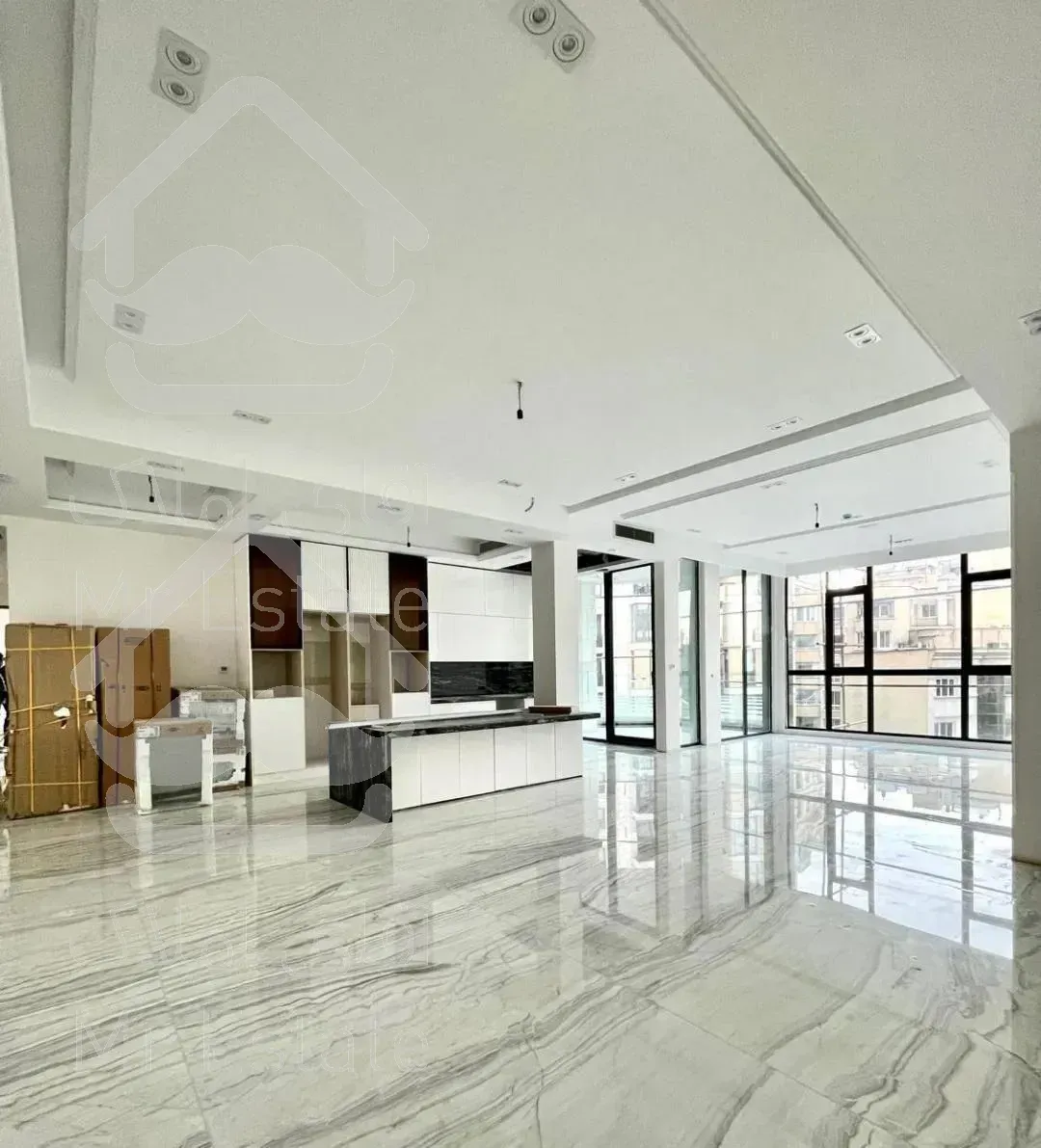 ۲۵۰متر واقعی*کلید نخورده*مناسب زوجهای جوان