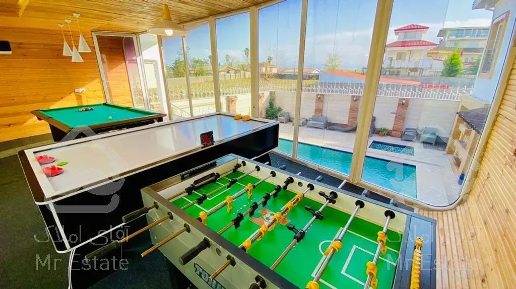 ویلای تریپلکس 3 خوابه ساحلی استخردار فول فرنیش در حاجی بکنده منطقه آزاد