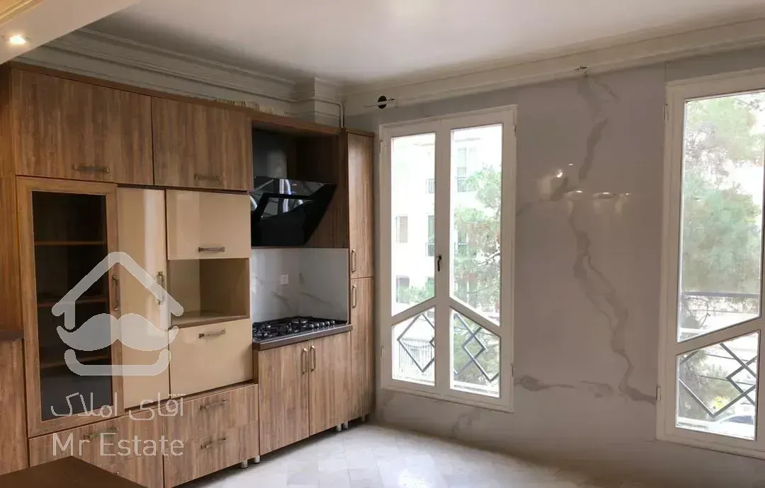 125 متری فول آلاله شرقی تخلیه