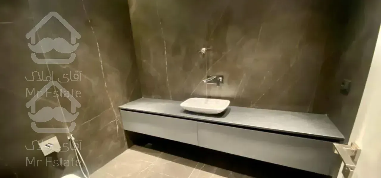 ولنجک ۲۰۸متر ۳خواب فول مشاعات