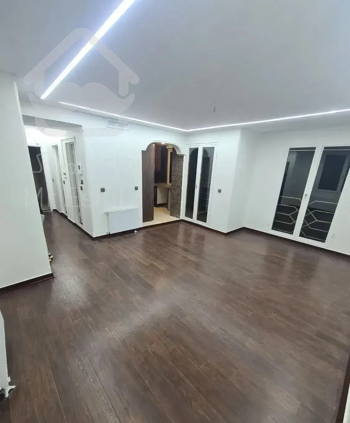 ۵۵متر فول امکانات سالن پرده خور بلوار فردوس