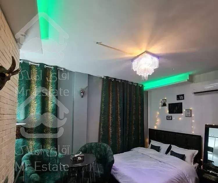 136 متر 4 ساله/ فول دوکله نور/ کم واحد چهارباغ