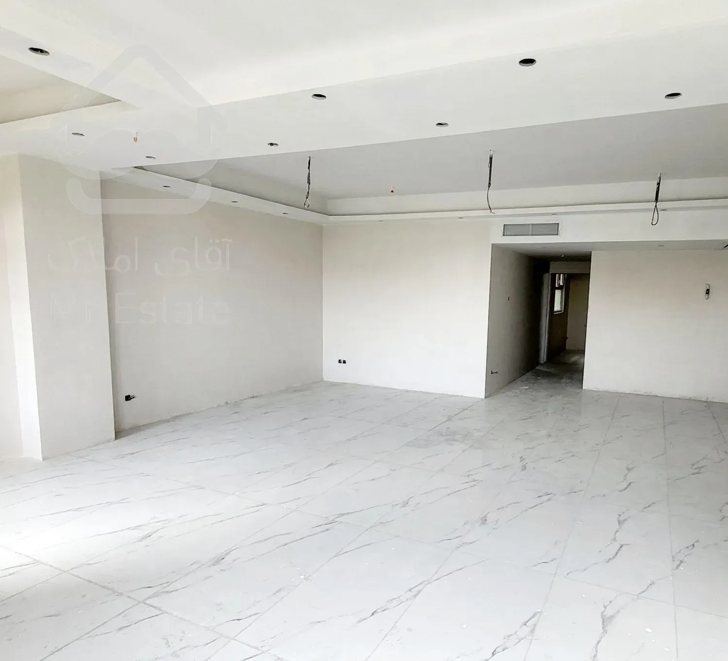 ساختمان نوساز کلید نخورده شمالی