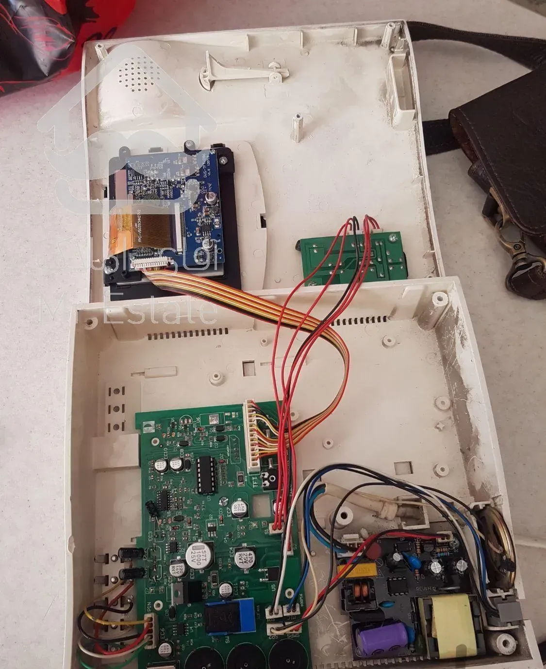 تعمیر تخصصی آیفون تصویری و صوتی