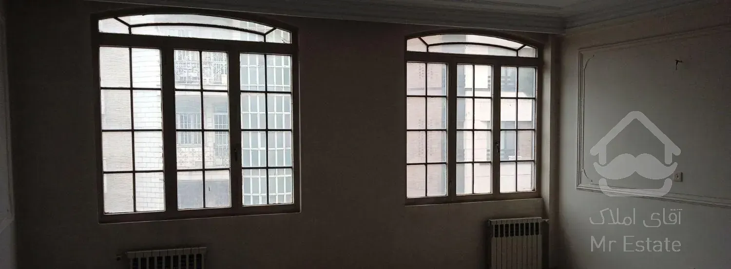 آپارتمان ۸۶متری دوخوابه فروشی در خ ایتالیا تبریز