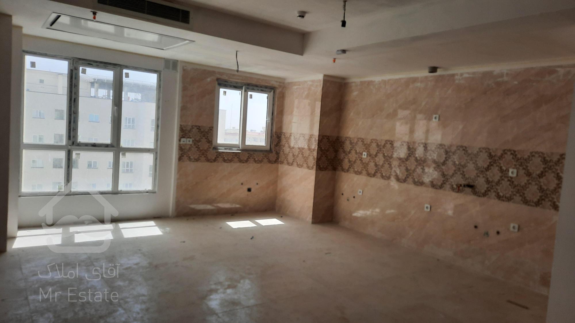 ۱۰۶متر طبقات بالا برج شهرک راه اهن منطقه۲۲