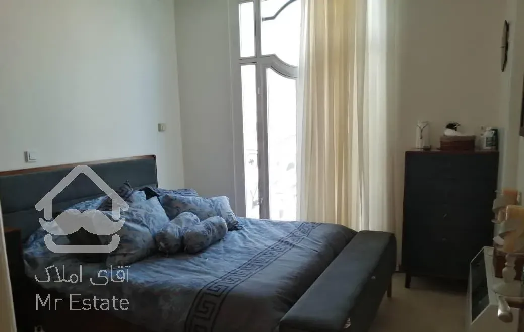 96متری میرداماد/غرق در نور