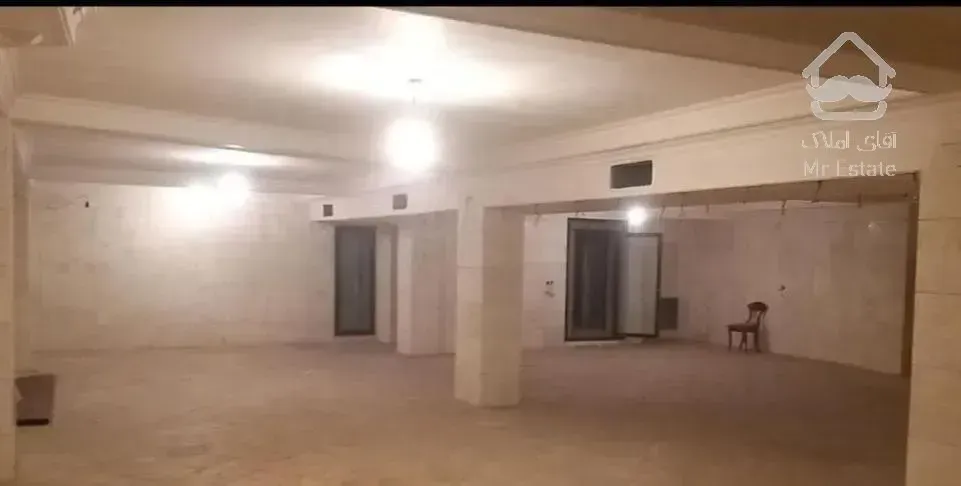 واحد یک تکه دارای سرویس بهداشتی وفرنگی ،حمام