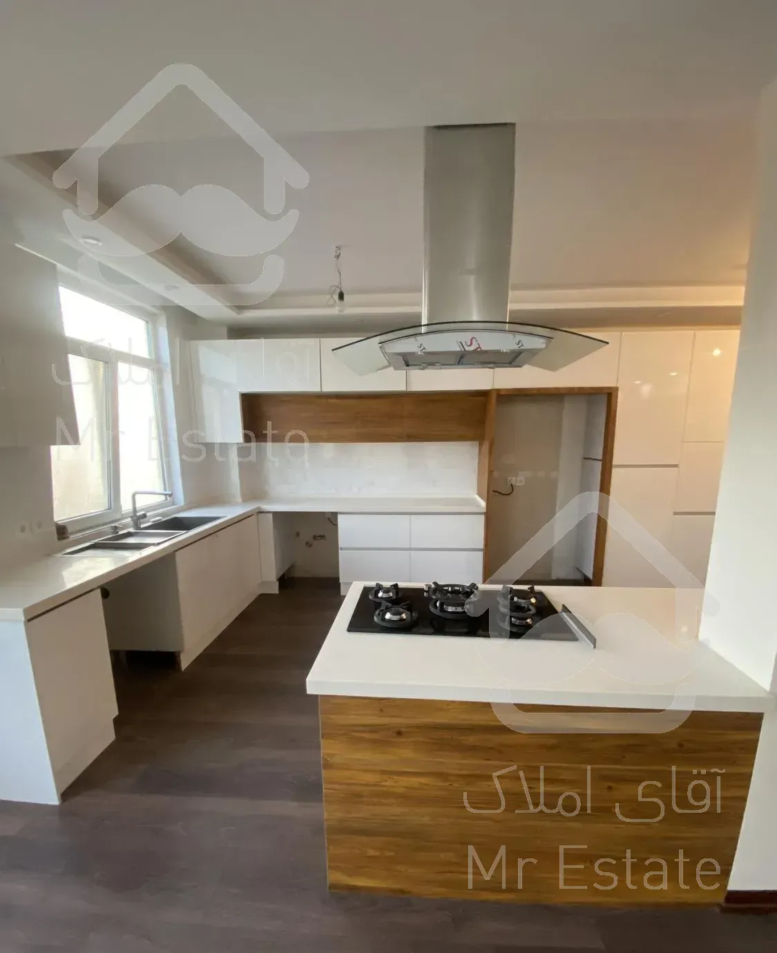 ۱۱۰ متر آپارتمان واقع در لویزان