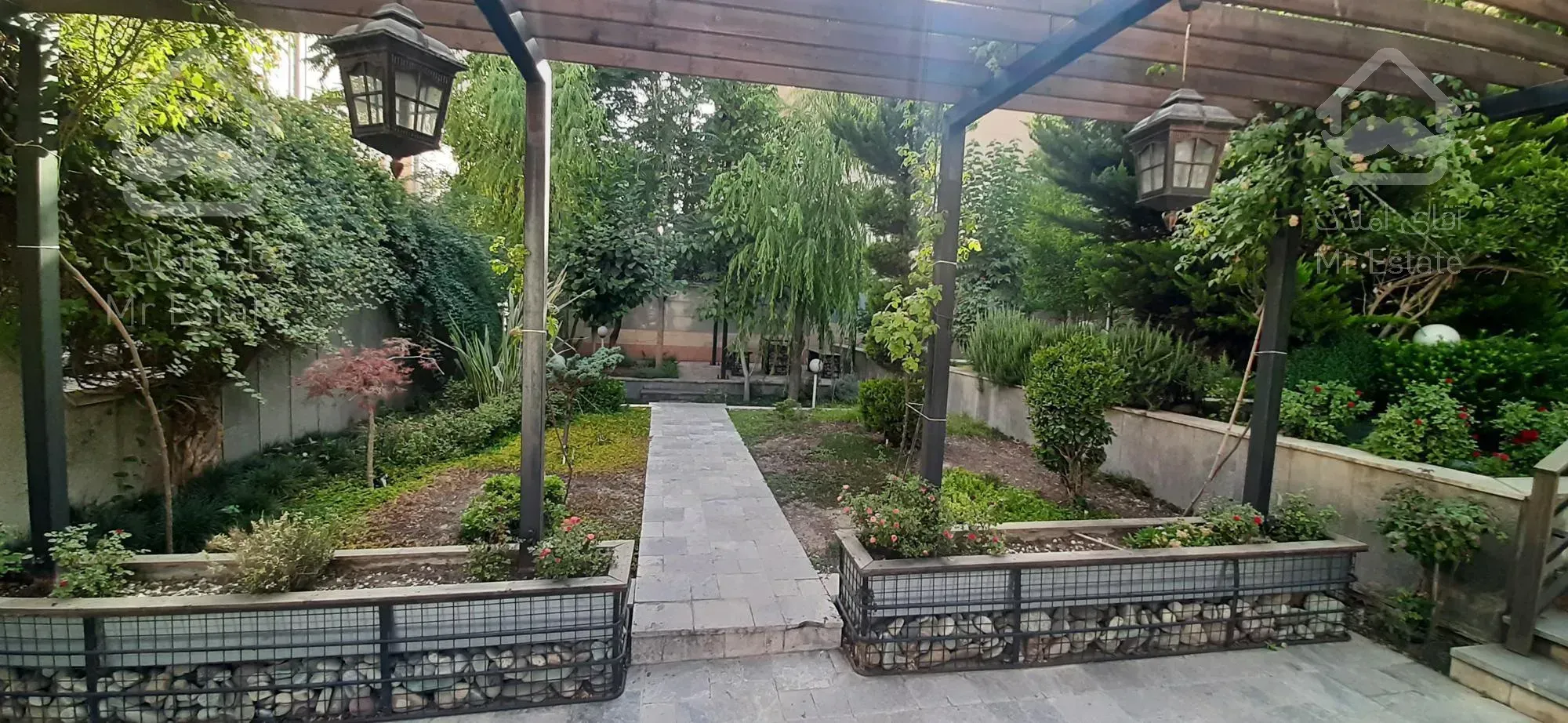 ۱۰۰متر در سعادت اباد