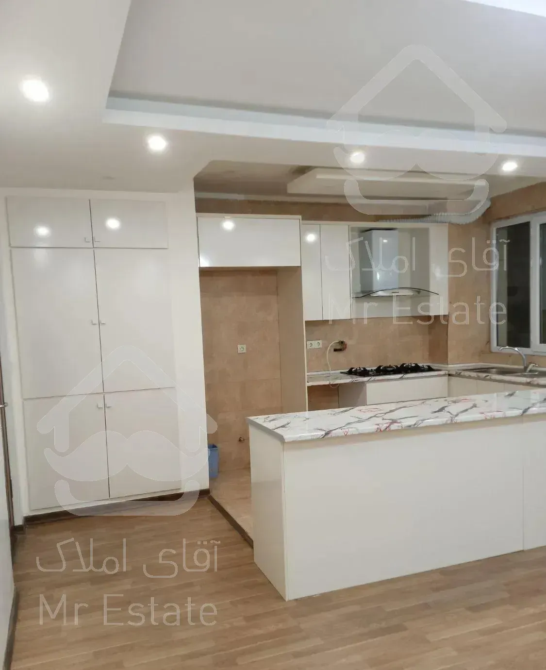 شاهین شمالی ۱۱۳ متر ۲ خواب گذر ۱۶ متری