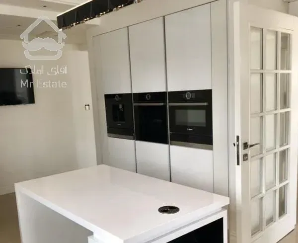 خرید آپارتمان 235 متری نیاوران گلسنگ