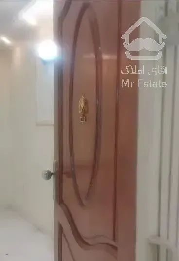 ۹۰ متری / تک واحدی / خوش نقشه /