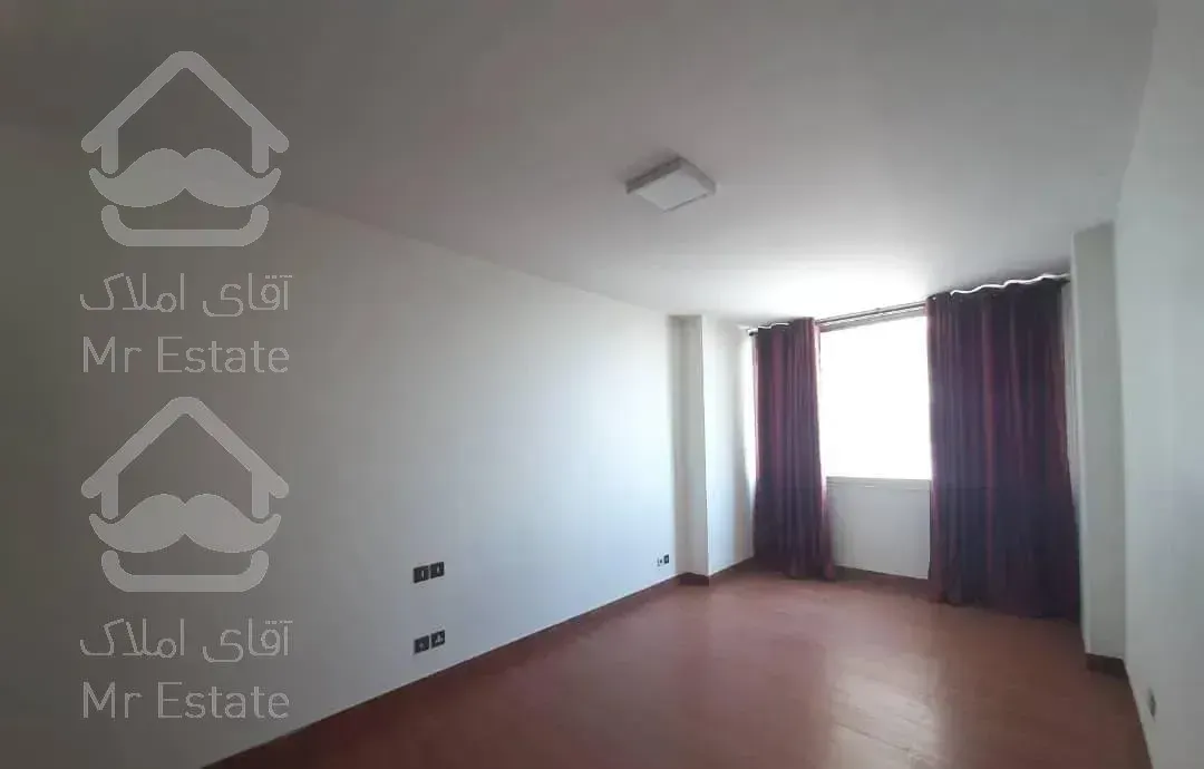 ۱۸۲ متر آپارتمان ، اسکان