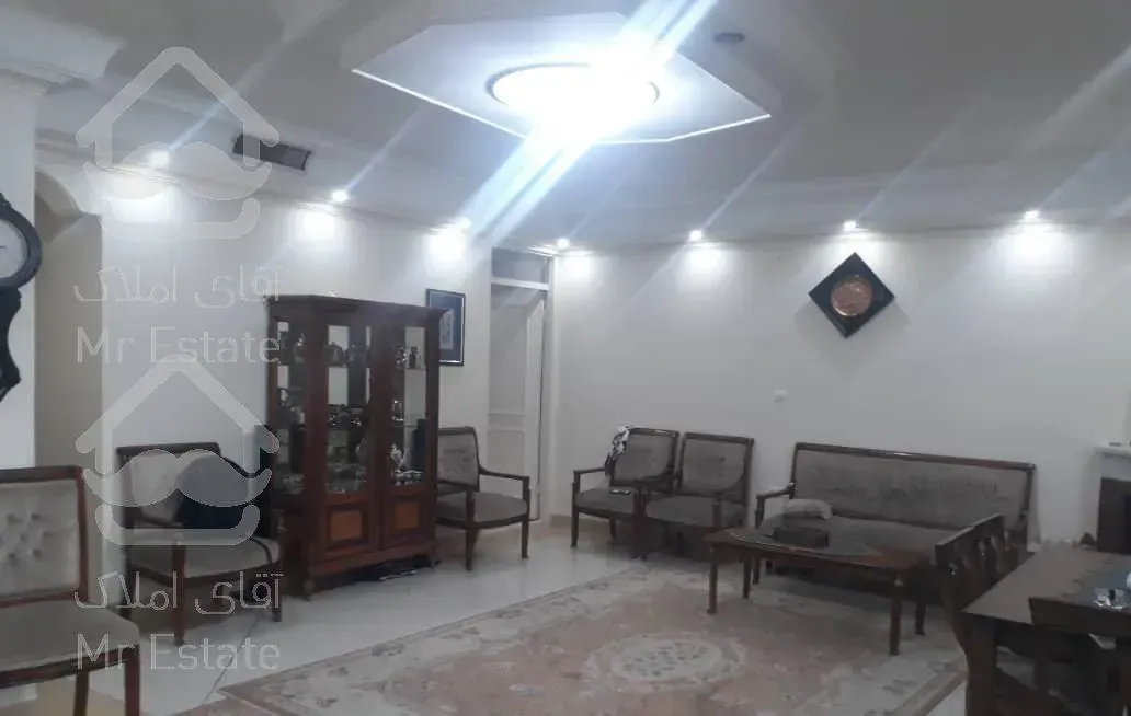 ۹۵ متر طبقه ۱