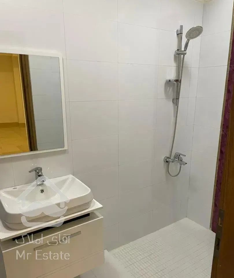 190متر . 3خوابه . دروس