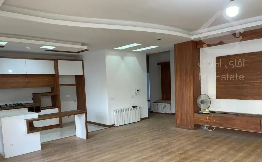 ۱۷۰ متر بنا مدرن جنگلی ، تک واحدی