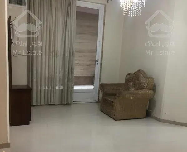 ١٧٦ متر تکواحدى شمال ایت الله کاشانى