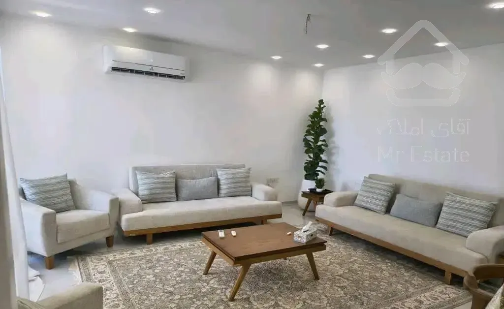 آپارتمان شیک و زیبا