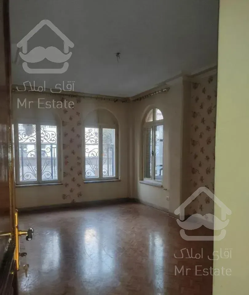 ۲۴۰ متر ۴ خوابه، یوسفیان