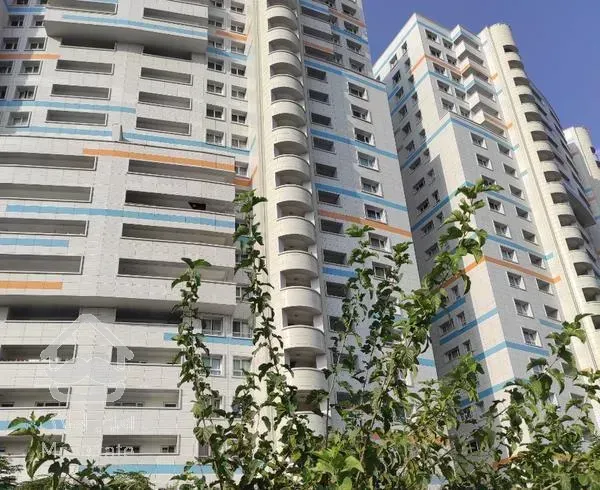 106متر/دو خواب/غرب اردستانی/دریاچه چیتگر