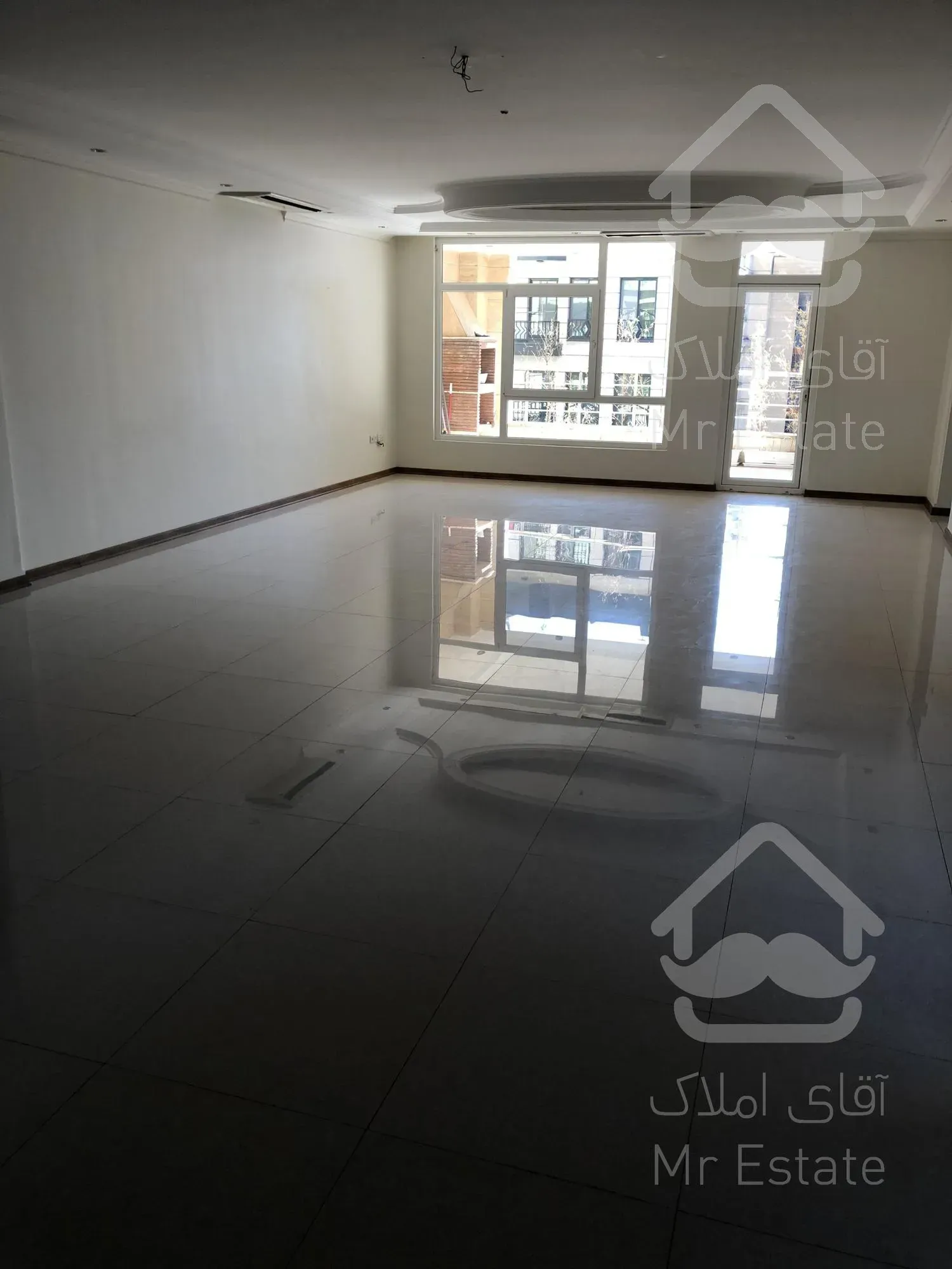 رهن و اجاره آپارتمان ۱۷۵ متری ۳ خوابه فرمانیه