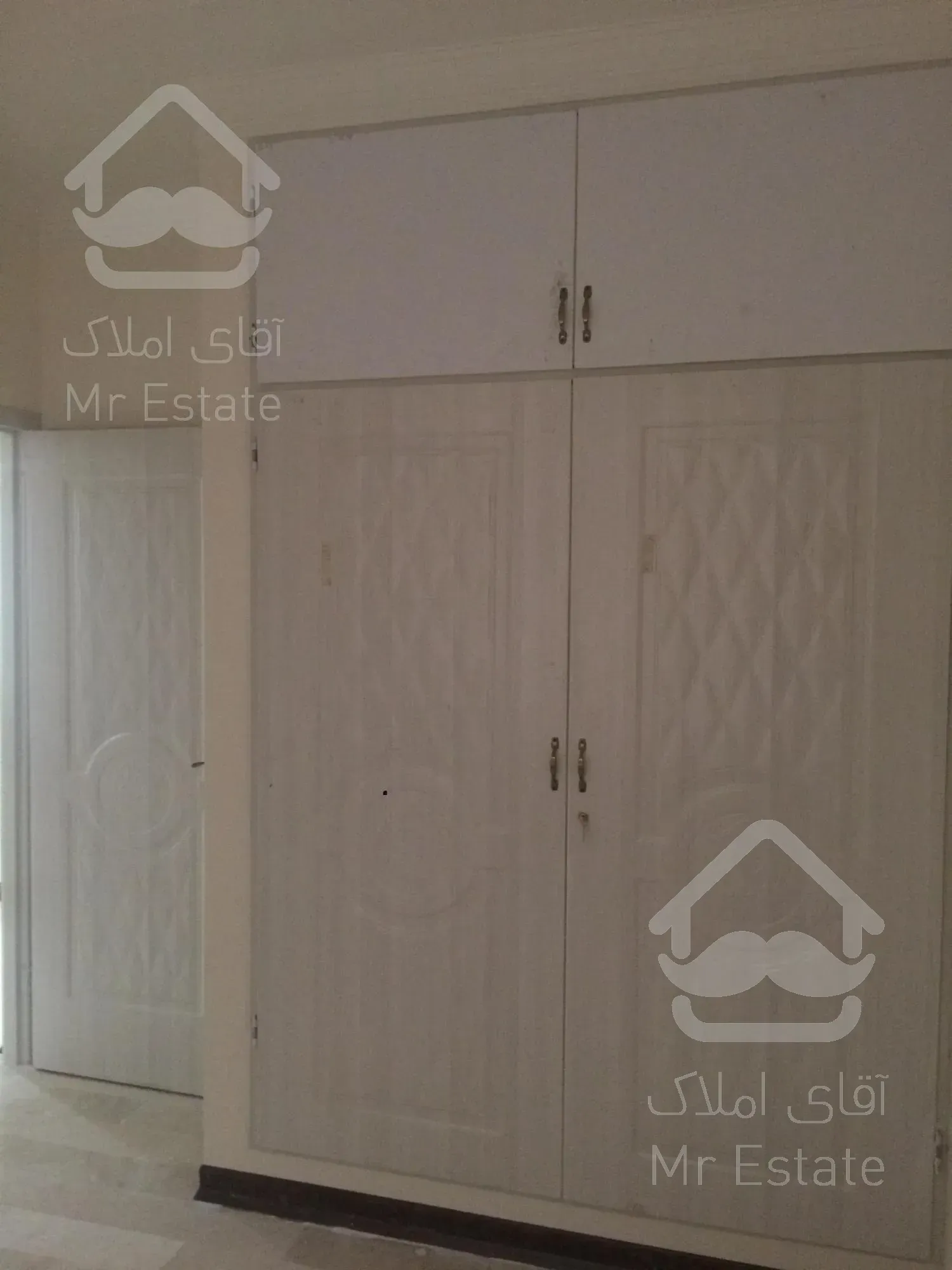 ۱۴۰متر نوساز عالی صادقیه شمال فردوس شرق