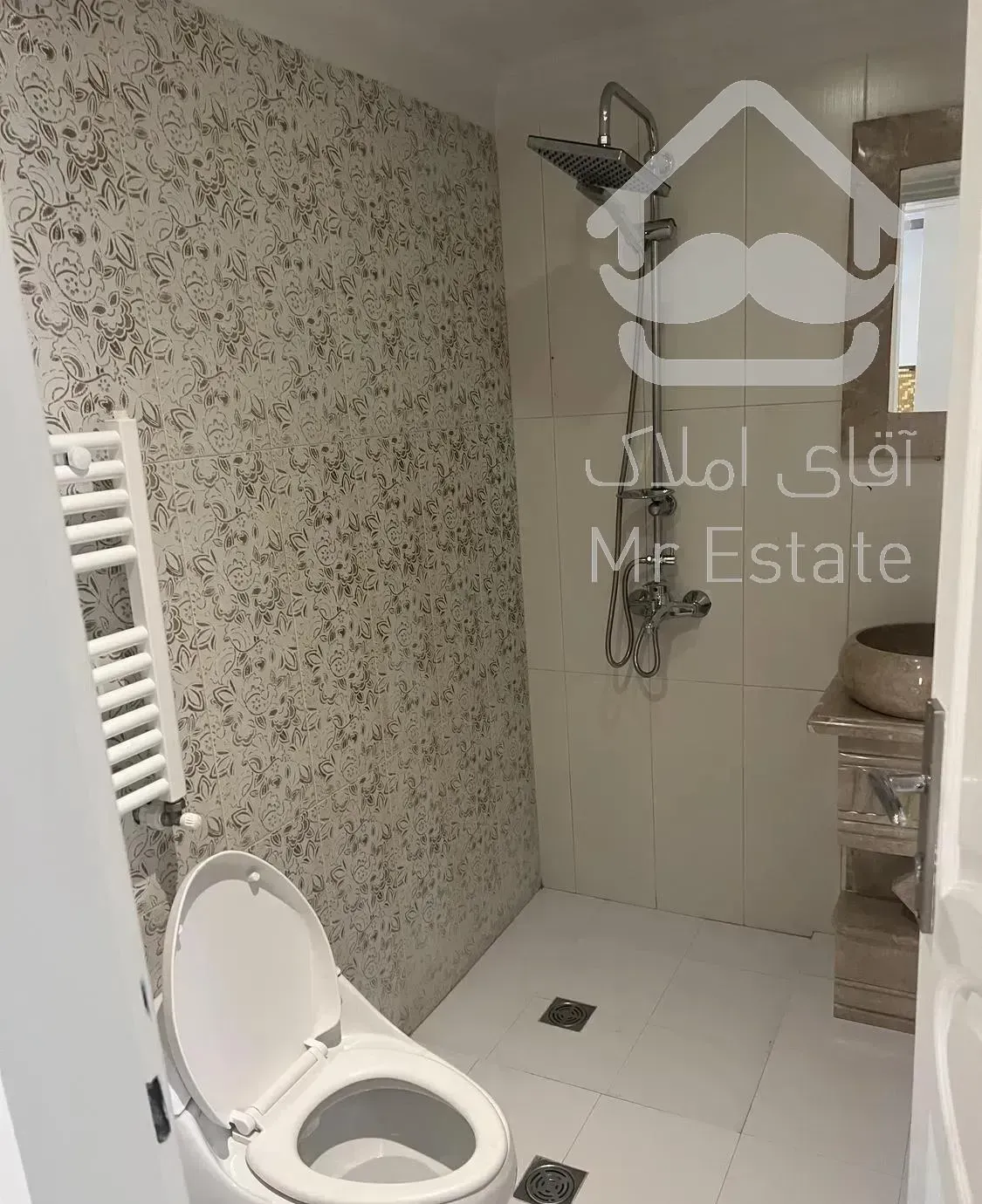 خوش نقشه و شیک 95متری