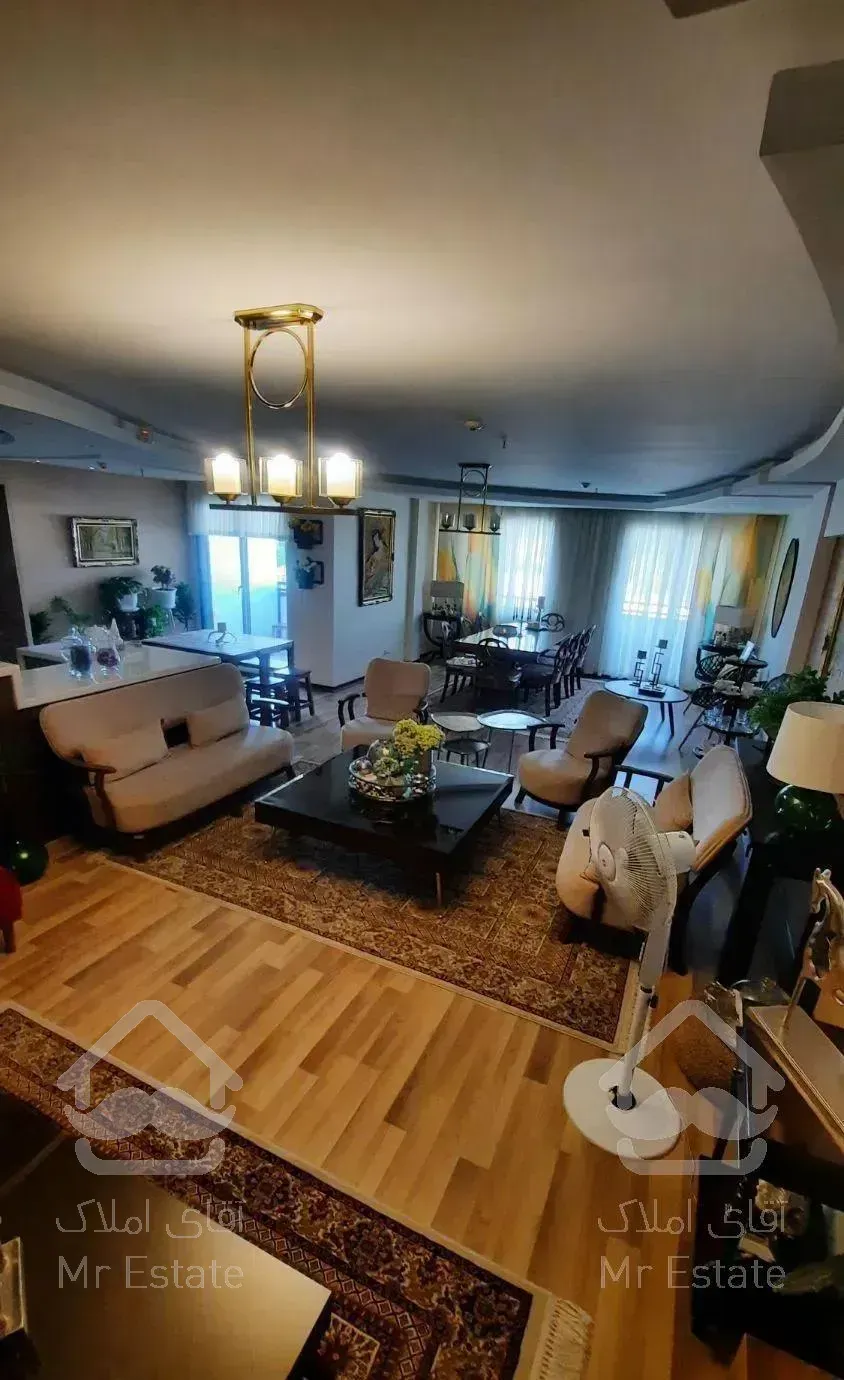 شیان ۱۲۴ متر دو خواب ویو جنگل  سونا جکوزی