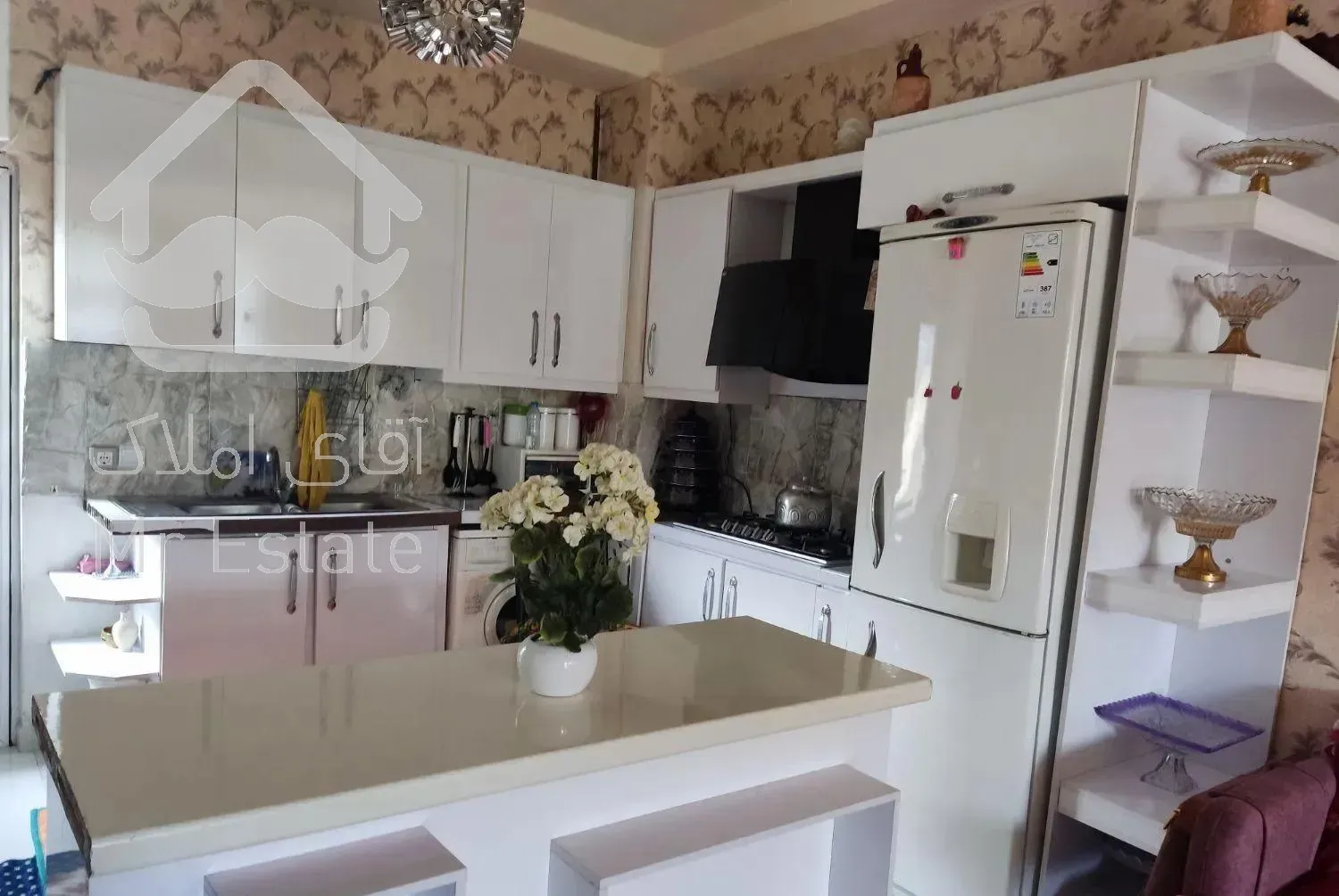 اجاره سوییت روزانه دارای حیاط و پارکینگ مجهز