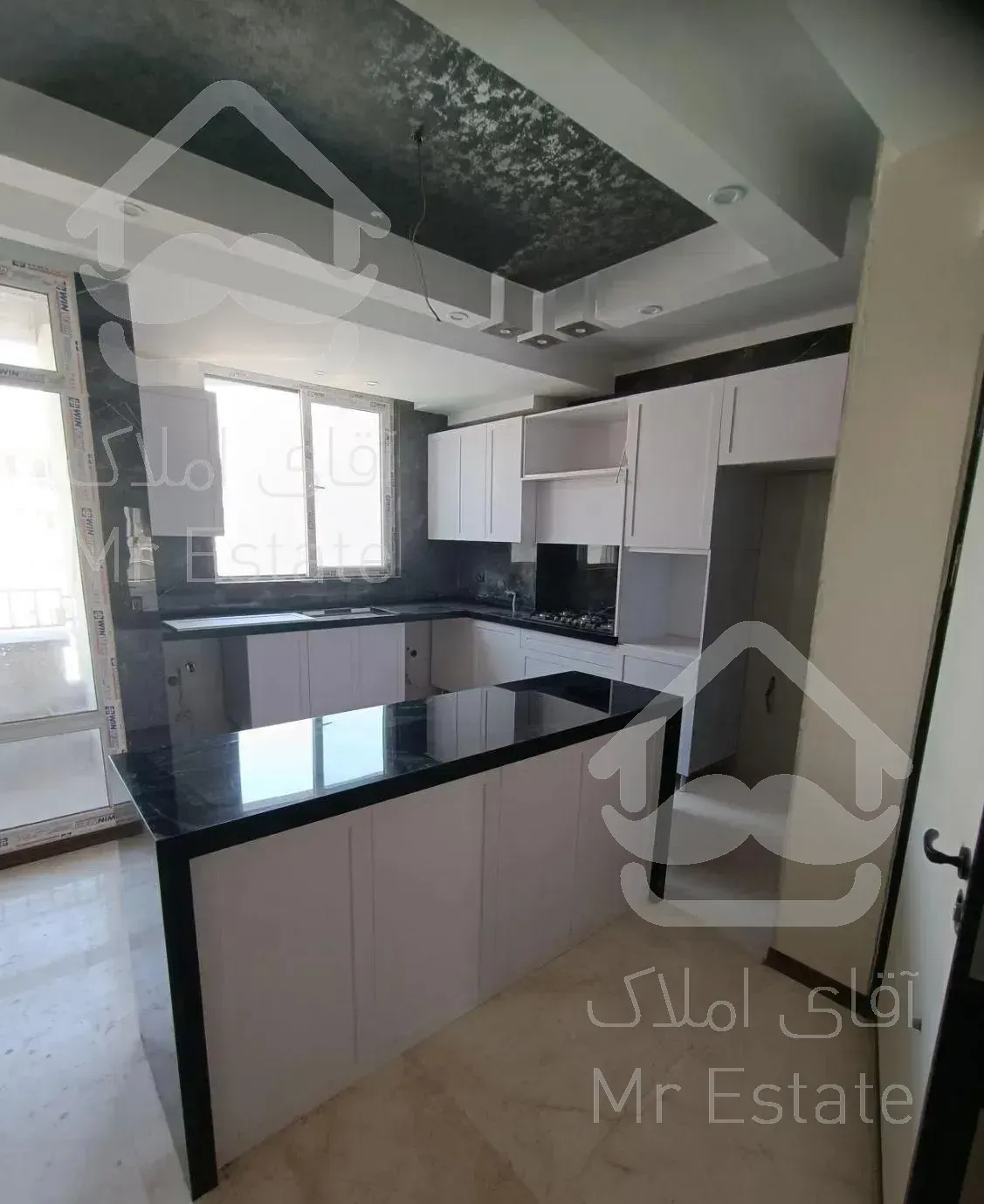 پاسداران گلستان دوم ۲۰۰ متر رهن کامل