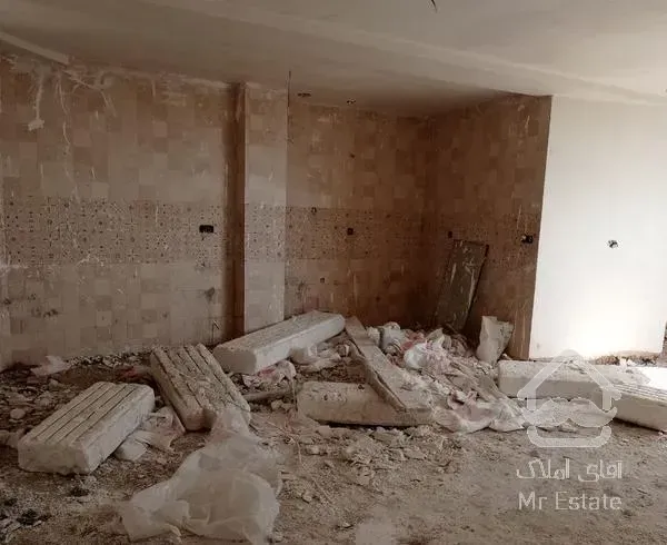 اپارتمان 110متری محراب باخودرو معامله میشود