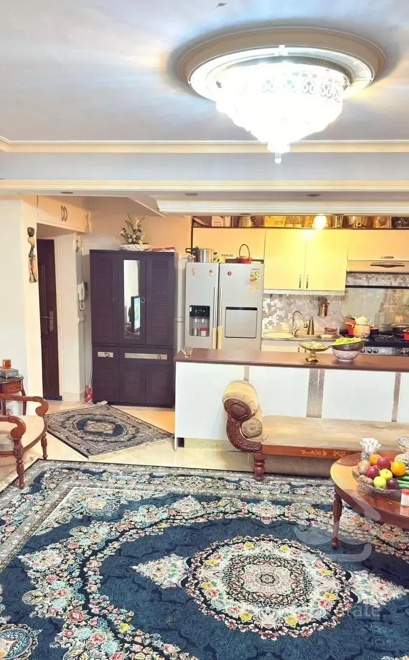 آپارتمان /  ۶۰ متری / دوخوابه فول امکانات