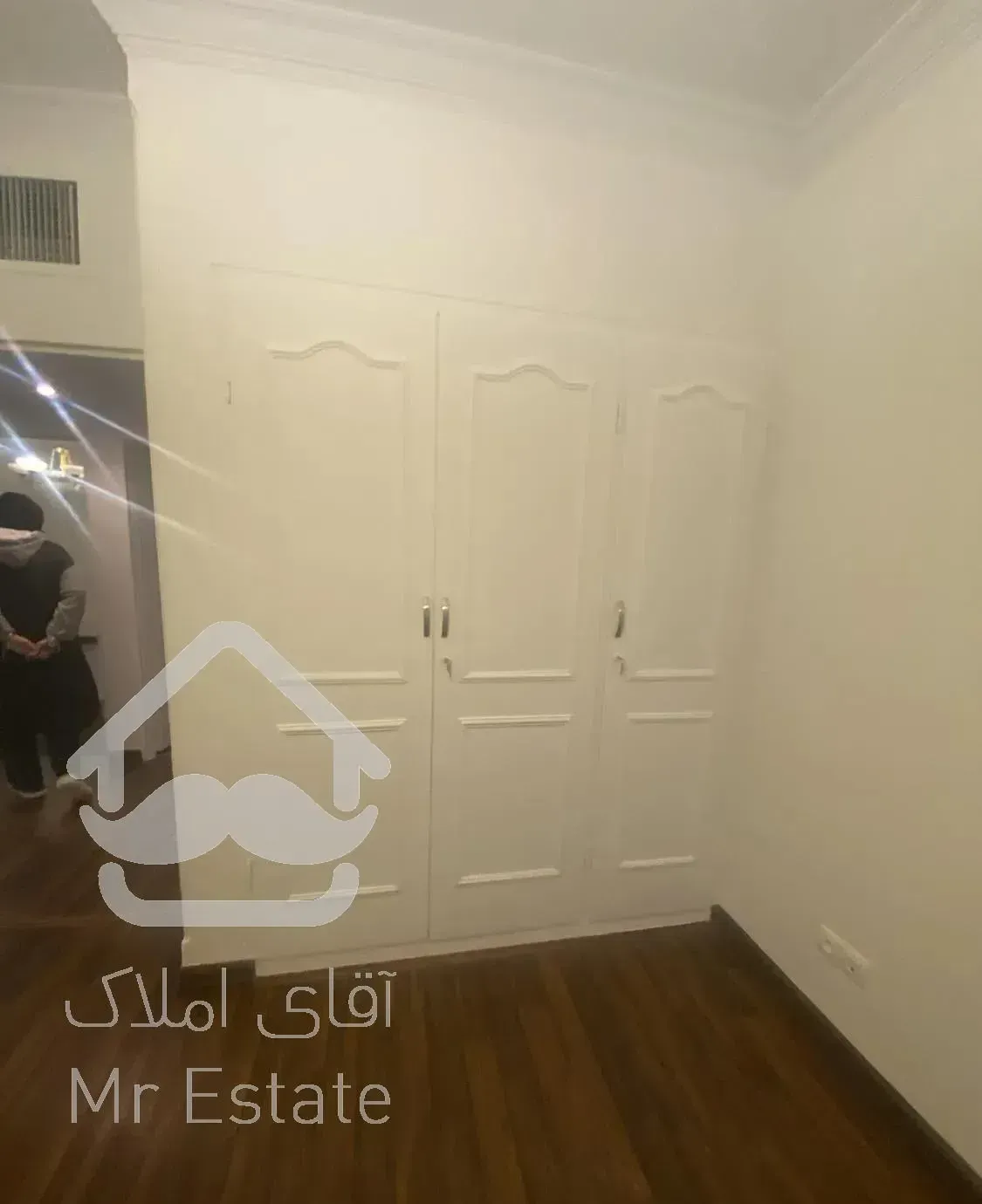 آپارتمان ۱۵۰ متری سه خواب حکمت بر خیابان واعظی